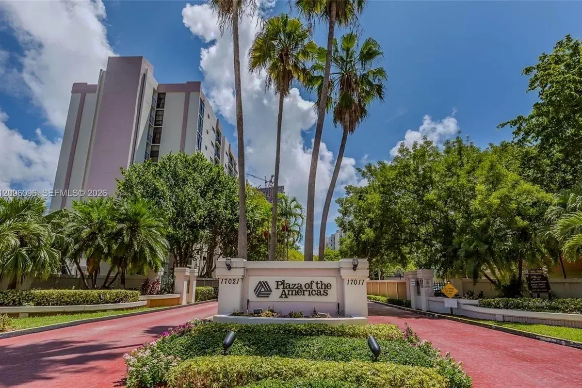 16919 N Bay Rd #215, Sunny Isles Beach: photo 1 of 39