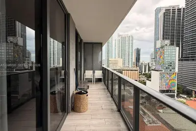 55 SW 9th St #1205, Miami: photo 1 of 1