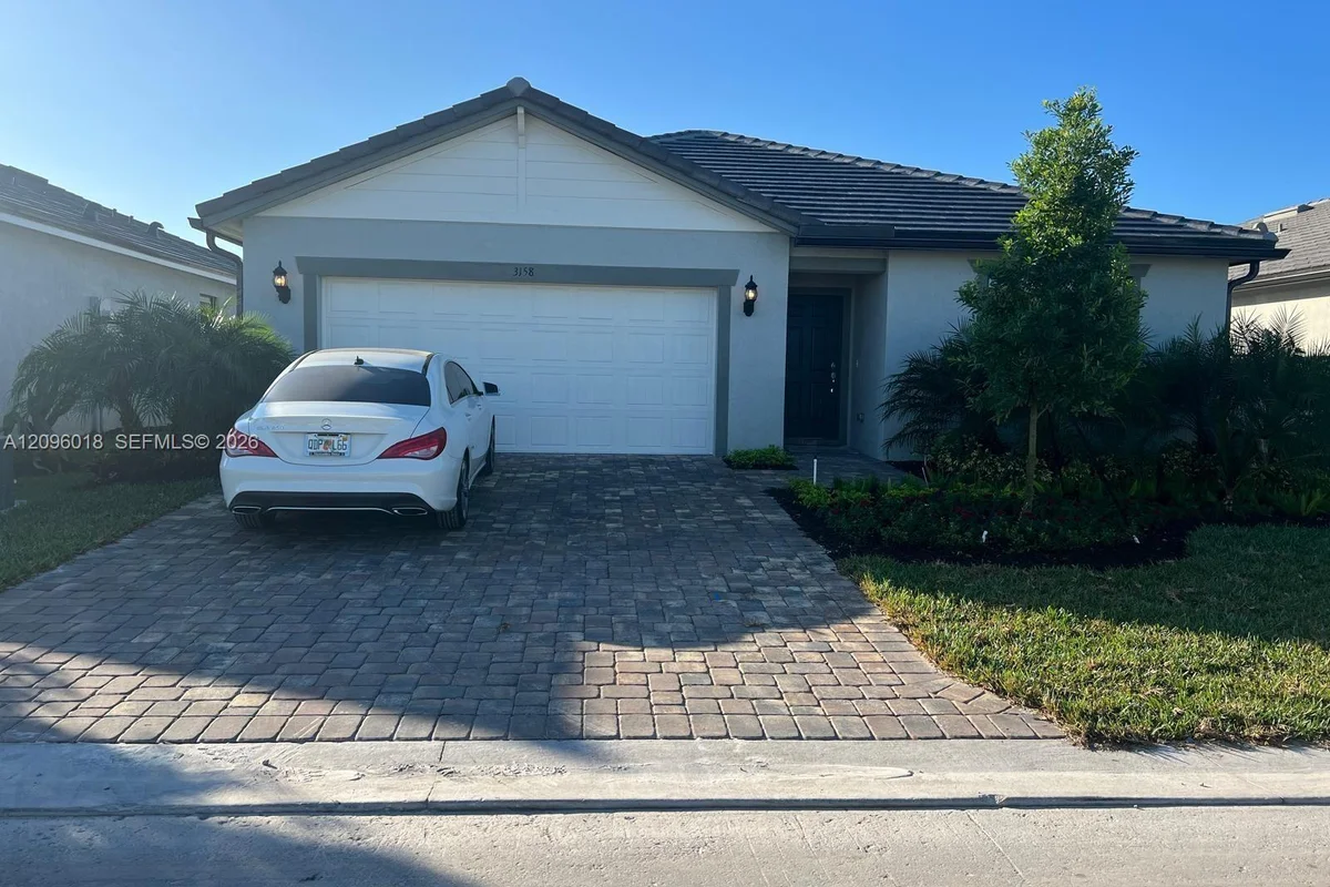 3158 Poinciana St, Fort Lauderdale: photo 1 of 19