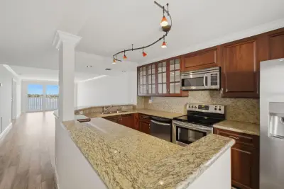 3901 S Flagler Dr #802, West Palm Beach: photo 1 of 13