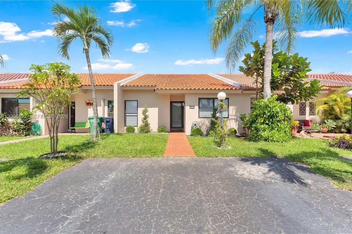 14725 SW 60th Ter, Miami: photo 1 of 21