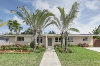 8830 Caribbean Blvd, Cutler Bay: photo 1 of 11