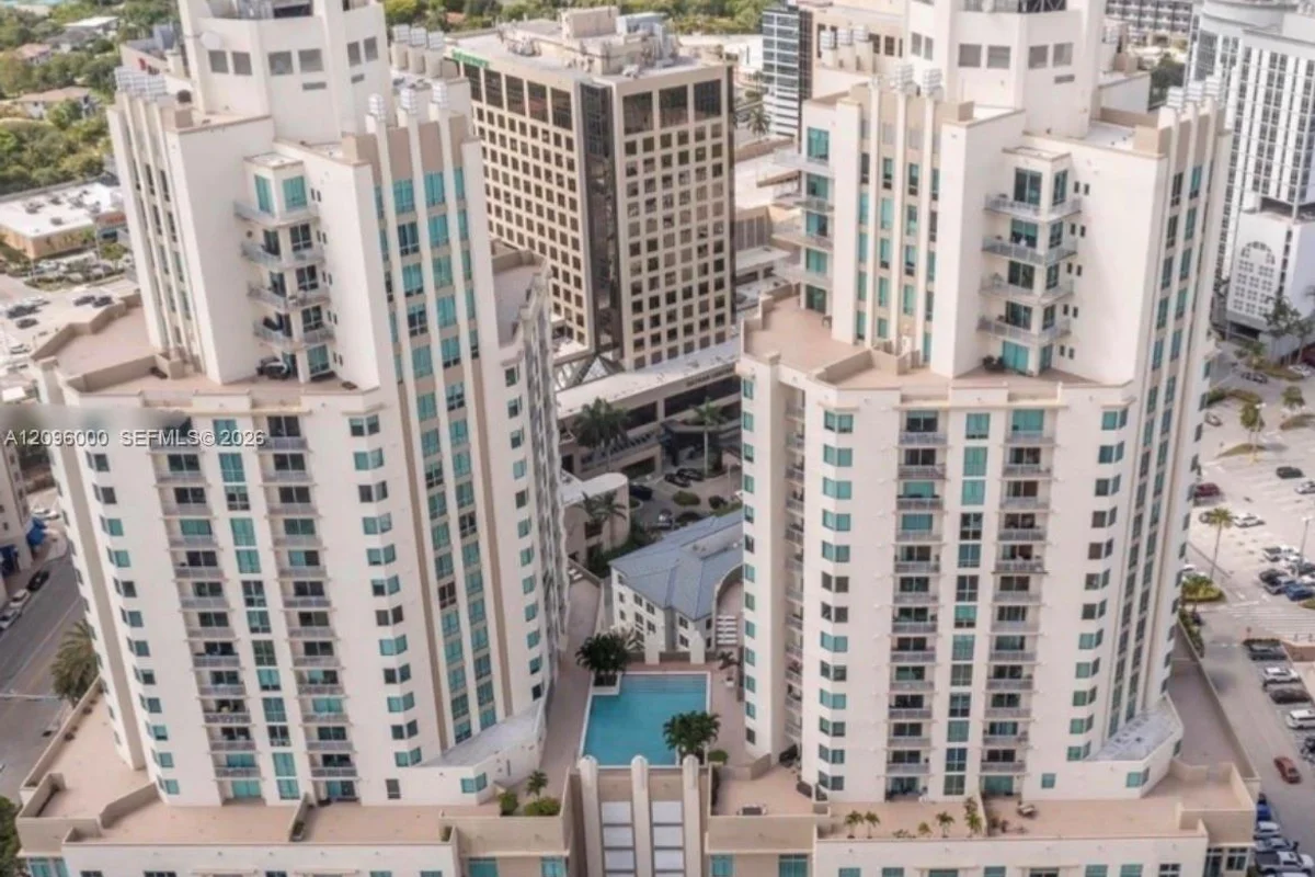9055 SW 73rd Ct #308, Miami: photo 1 of 17