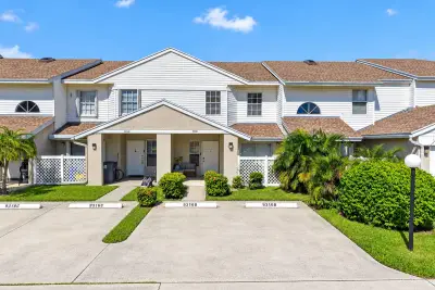9316 Boca Gardens Pkwy #D, Boca Raton: photo 1 of 5
