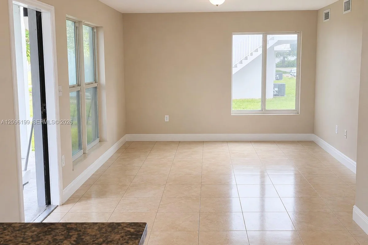 1990 NW 4th Ct #1, Miami: photo 1 of 12