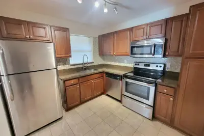 2539 NW 49 Ter #703, Coconut Creek: photo 1 of 37
