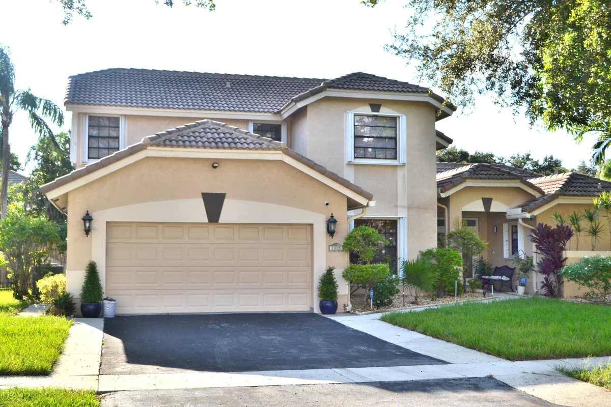 1855 NW 106th Ter, Plantation: photo 1 of 45