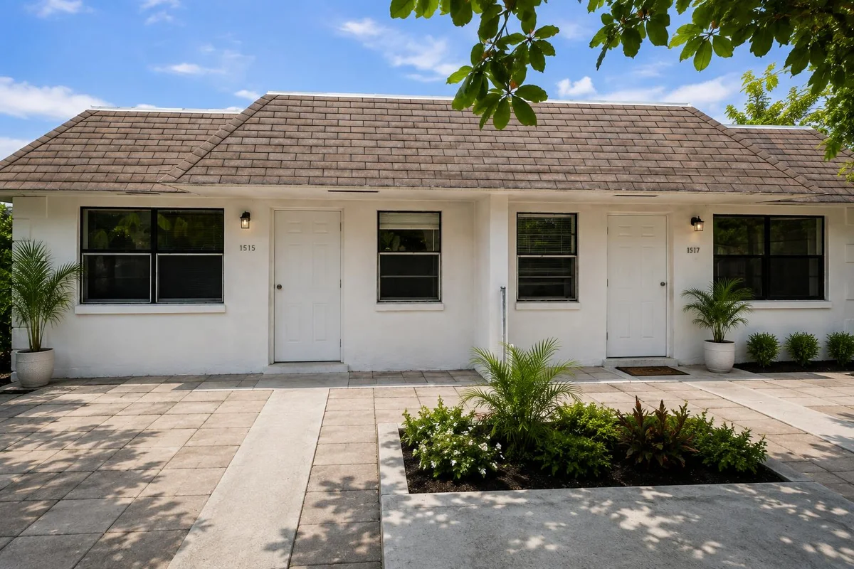 1515 NW 8th Ave, Fort Lauderdale: photo 1 of 34