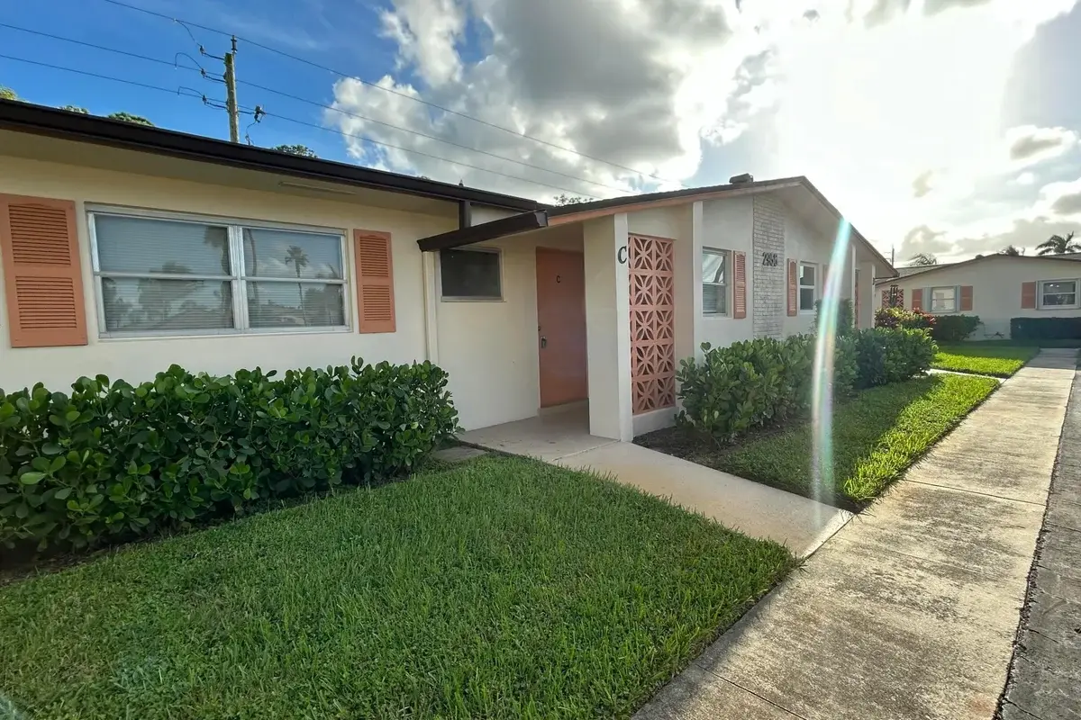 2956 Crosley Dr E #C, West Palm Beach: photo 1 of 15