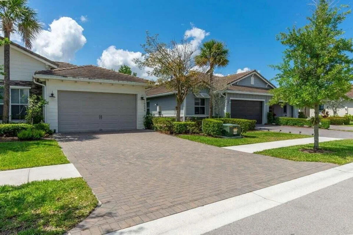 19546 Weathervane Way, Loxahatchee: photo 1 of 61