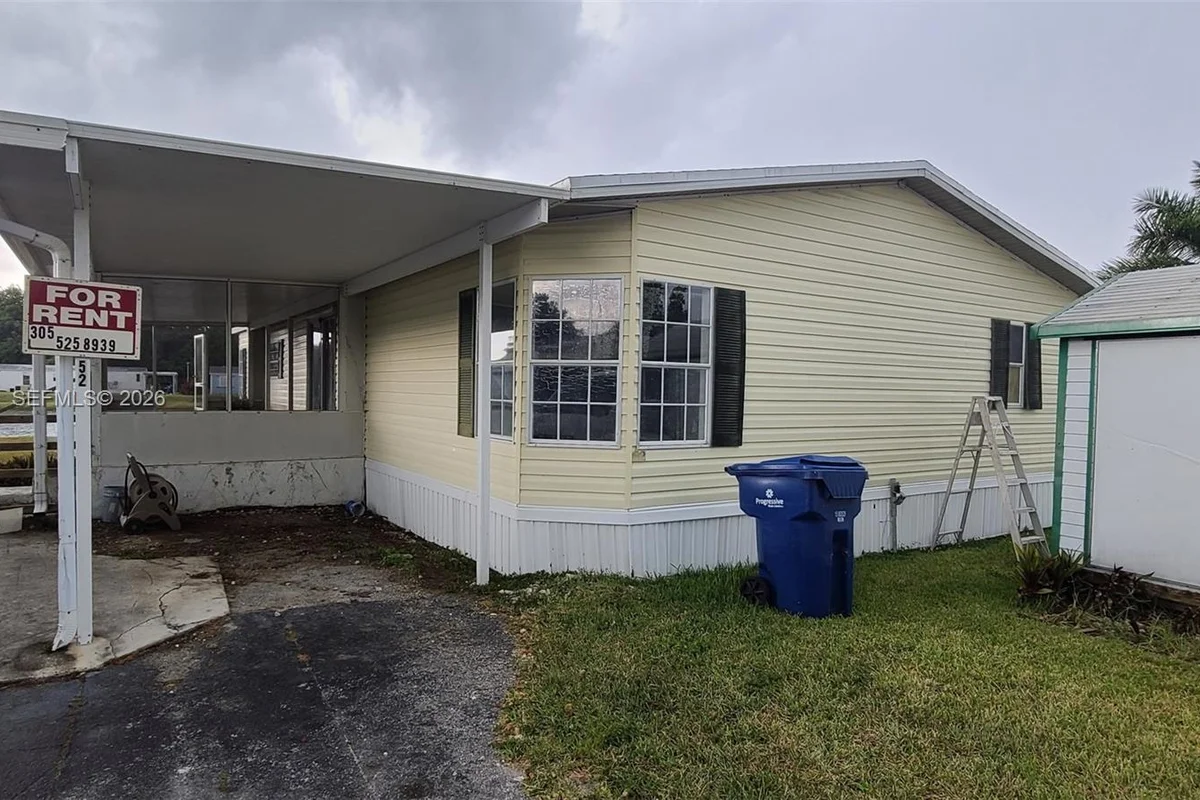 35250 SW 177th Ct #52, Homestead: photo 1 of 5