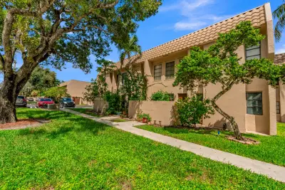 3111 Coral Springs Dr #213, Coral Springs: photo 1 of 45
