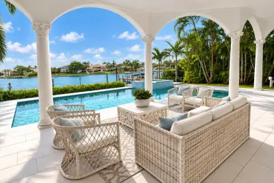 12864 S Shore Dr, Palm Beach Gardens: photo 1 of 18
