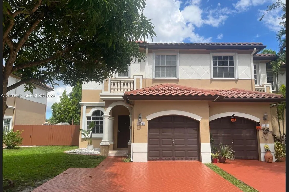 12749 SW 49th Ct, Miramar: photo 1 of 9