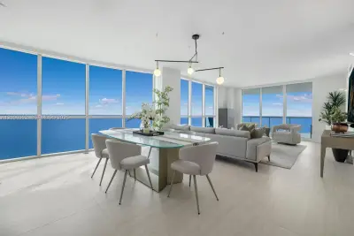 3801 Collins Ave #2006, Miami Beach: photo 1 of 22