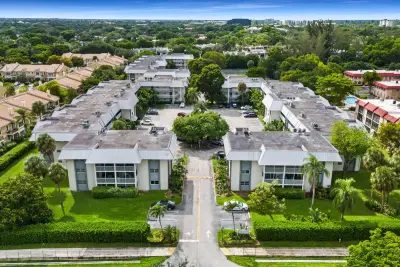 3000 Riverside Dr #209-1, Coral Springs: photo 1 of 23