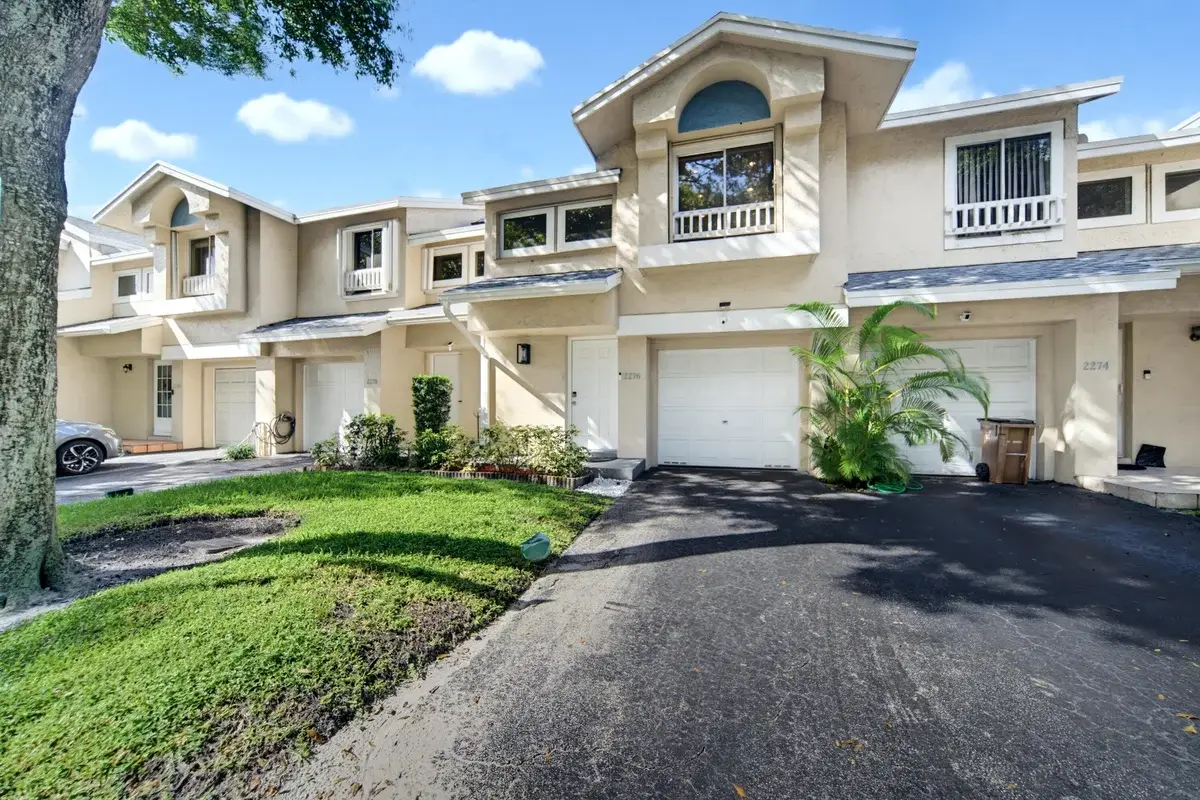 2276 Discovery Cir W, Deerfield Beach: photo 1 of 69