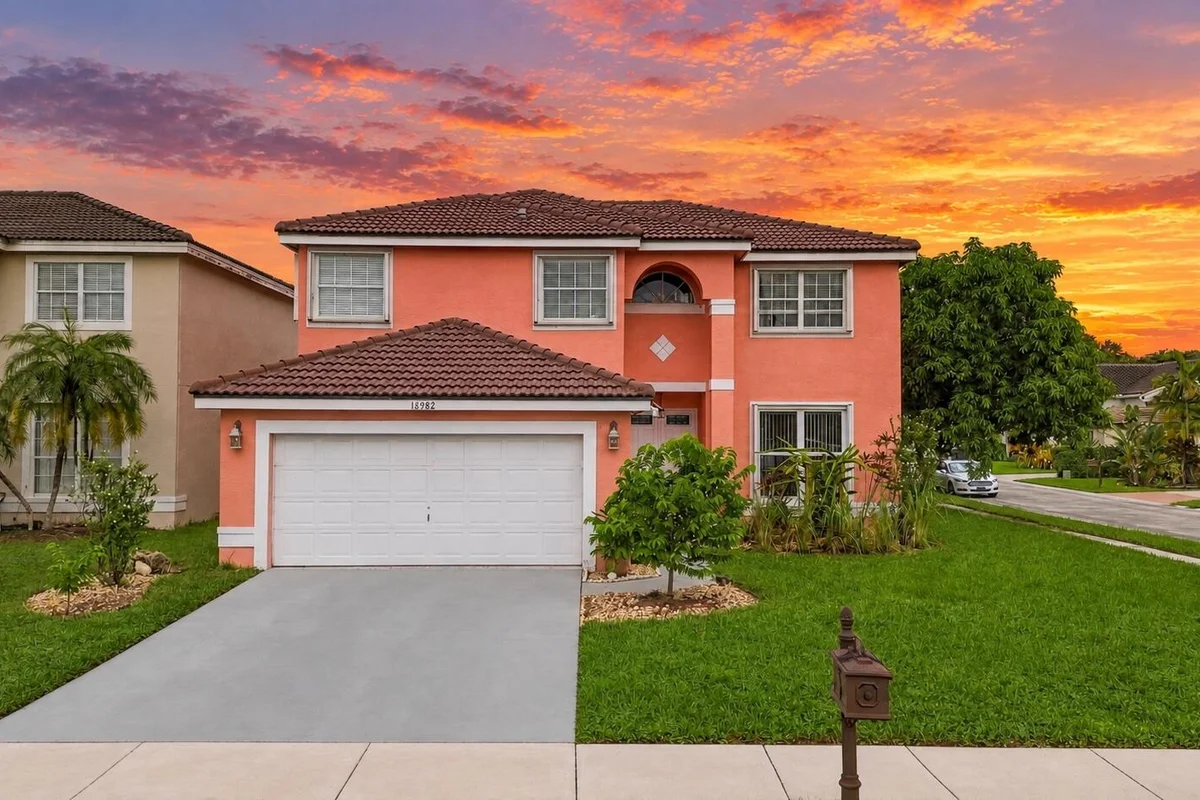 18982 Adagio Dr, Boca Raton: photo 1 of 31