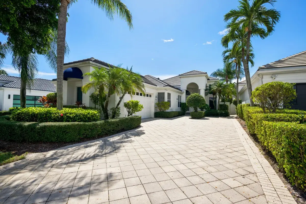 3508 NW Clubside Cir, Boca Raton: photo 1 of 10