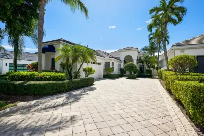 3508 NW Clubside Cir, Boca Raton: photo 1 of 10