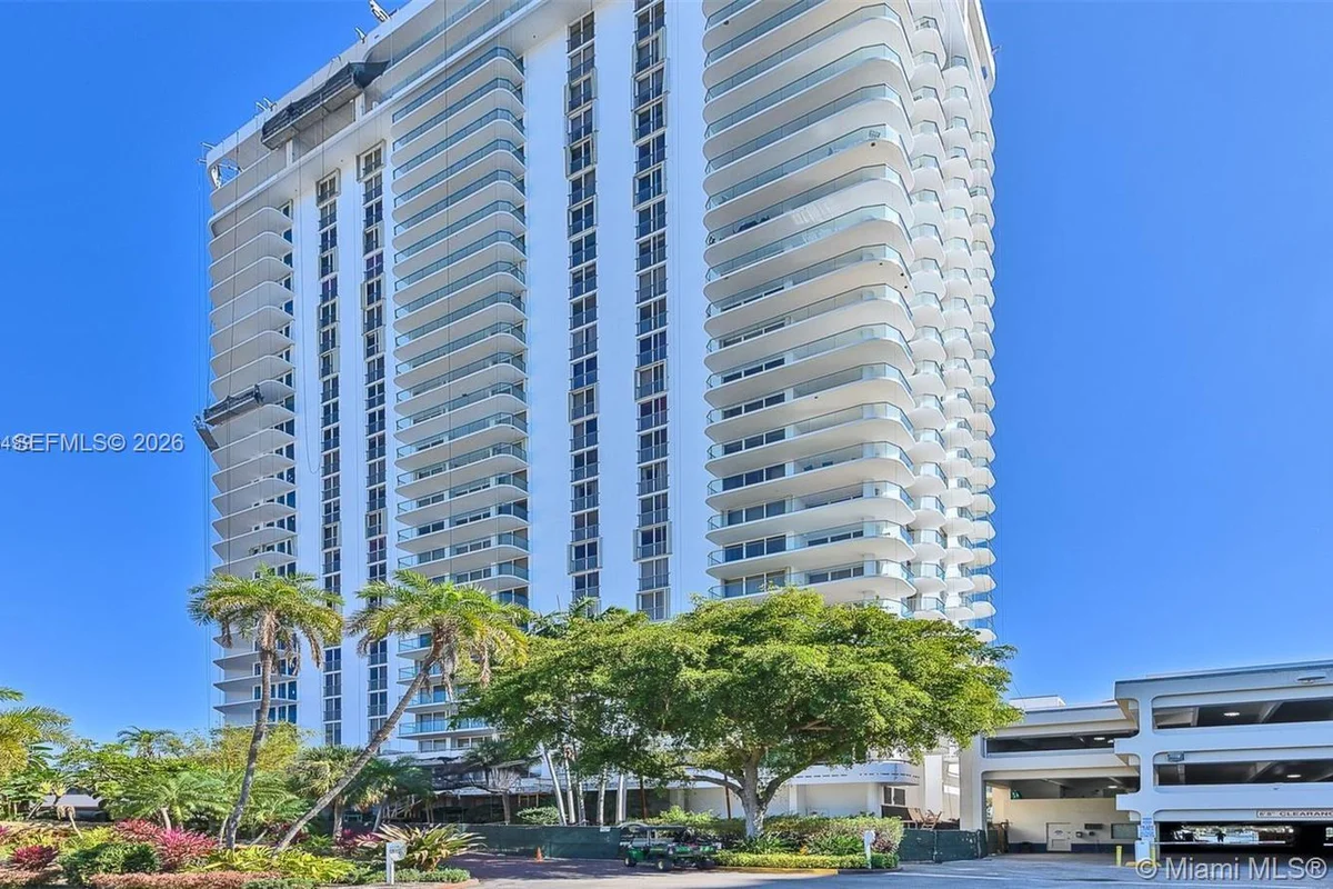 19707 Turnberry Way #4L, Aventura: photo 1 of 59