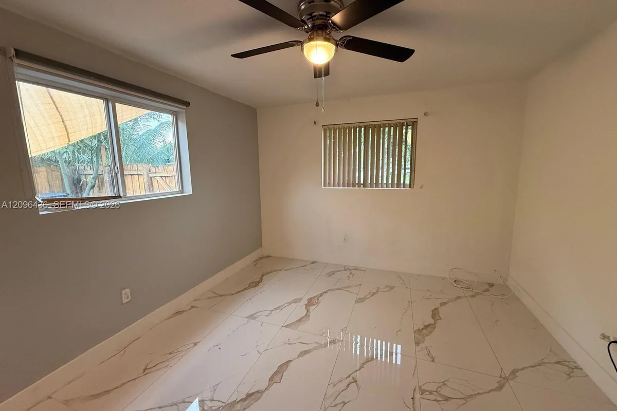 15299 NE 14th Ave #1, North Miami Beach: photo 1 of 8