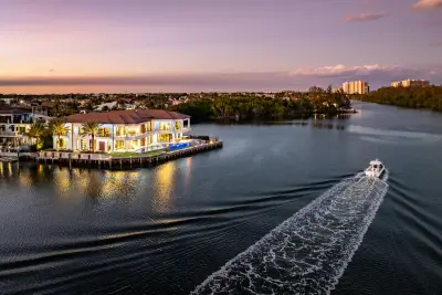2934 NE 8th Ave #A, Boca Raton: photo 1 of 101