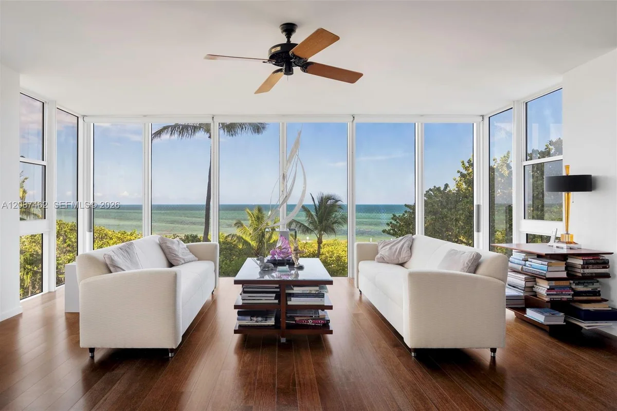 200 Ocean Lane Dr #401, Key Biscayne: photo 1 of 26