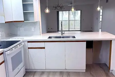 12850 SW 4th Ct #409I, Pembroke Pines: photo 1 of 5