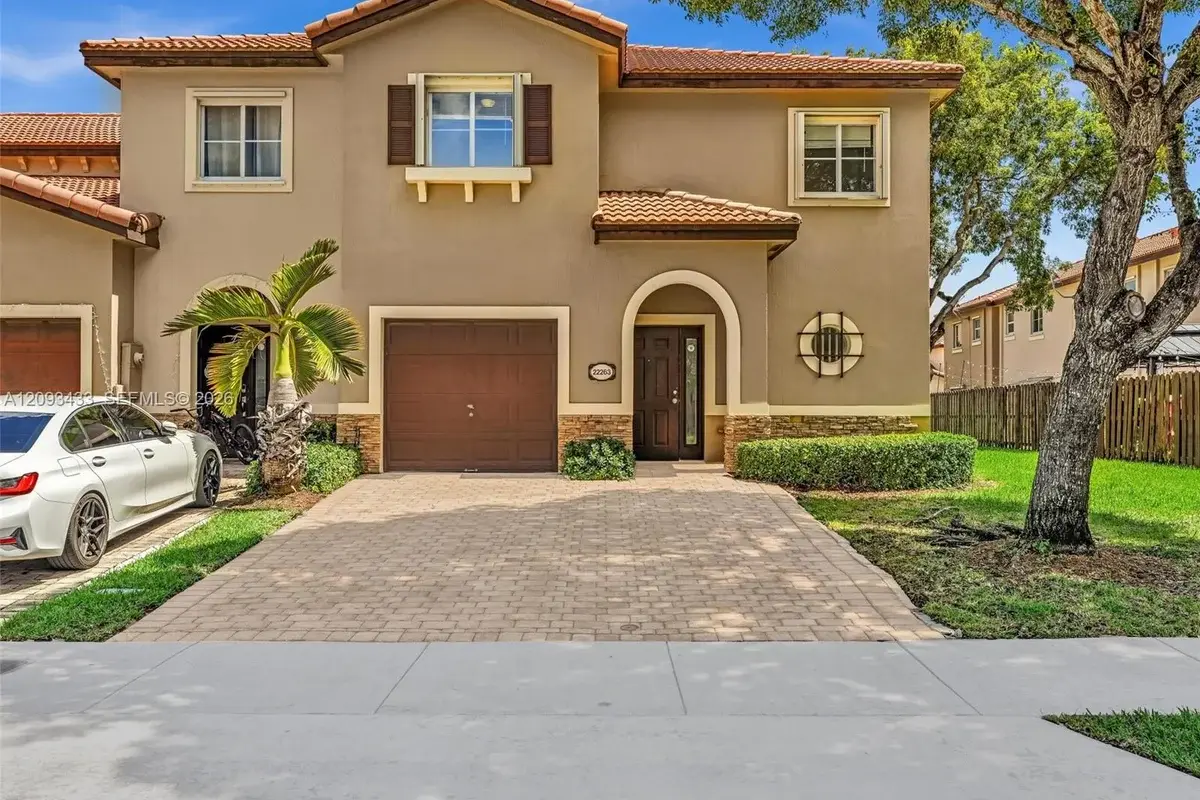 22263 SW 89th Ave, Cutler Bay: photo 1 of 47