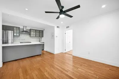 1337 Euclid Ave #106, Miami Beach: photo 1 of 21