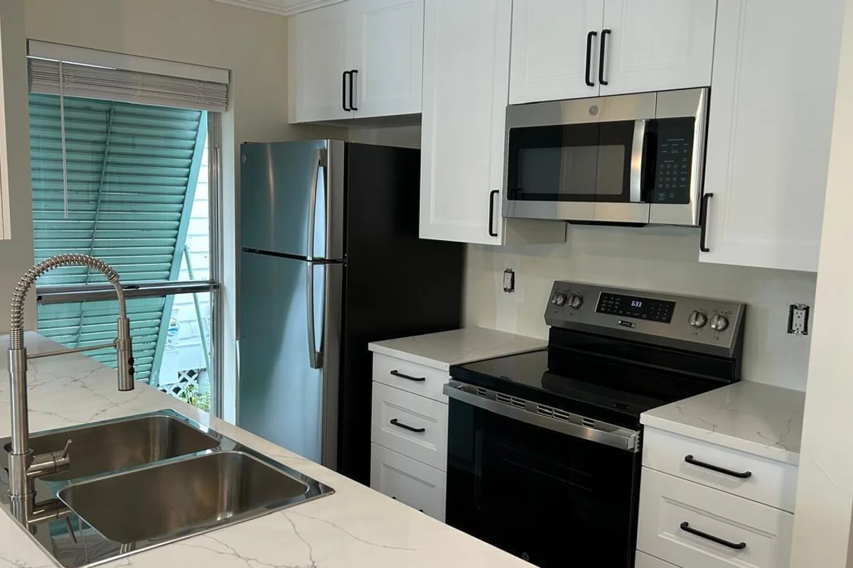 178 Cypress Point Dr, Palm Beach Gardens: photo 1 of 14