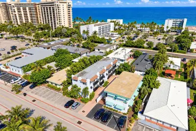 4640 Bougainvilla Dr #3, Lauderdale-by-the-Sea: photo 1 of 1