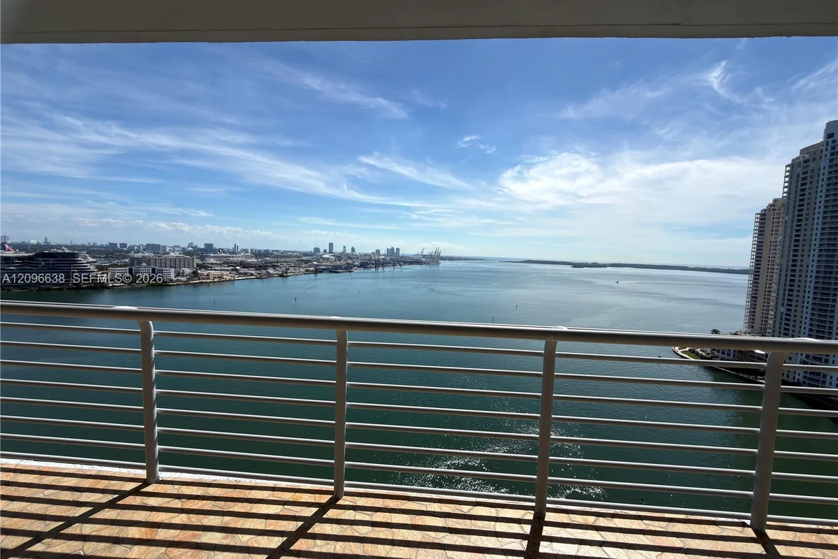 335 S Biscayne Blvd #2509, Miami: photo 1 of 29