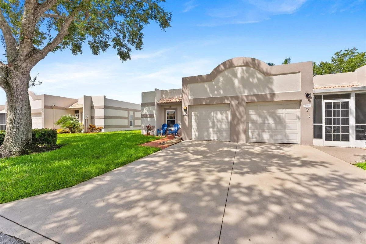18801 Haywood Ter #8, Boca Raton: photo 1 of 35