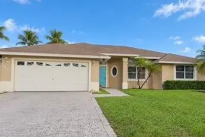 197 Monterey Way, Royal Palm Beach: photo 1 of 9