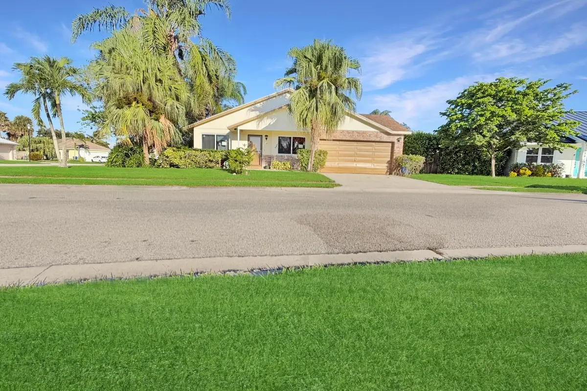 180 Raintree Trl, Jupiter: photo 1 of 9