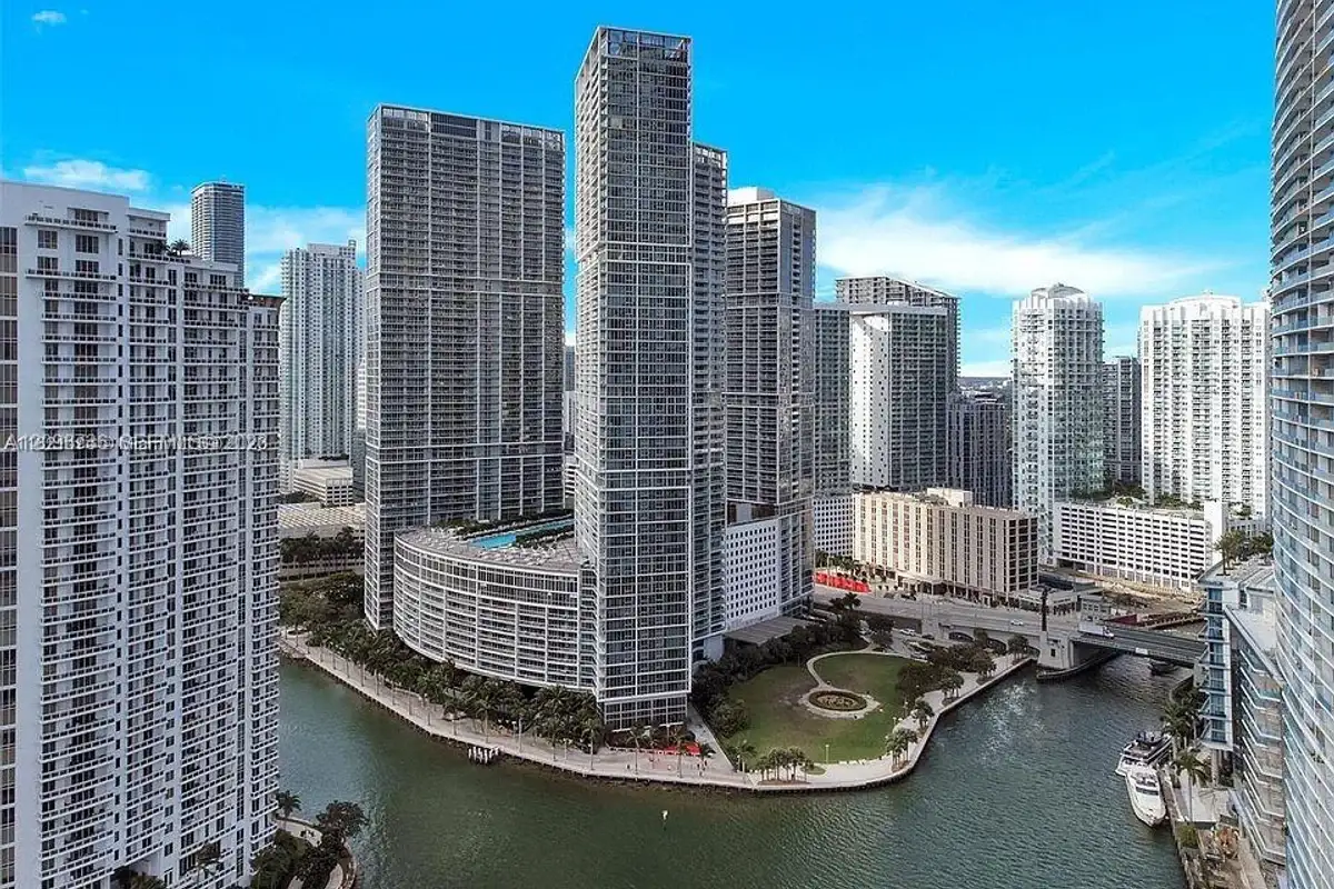 485 Brickell Ave #2605, Miami: photo 1 of 7