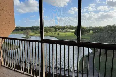 3001 W Rolling Hills Cir #608, Davie: photo 1 of 29