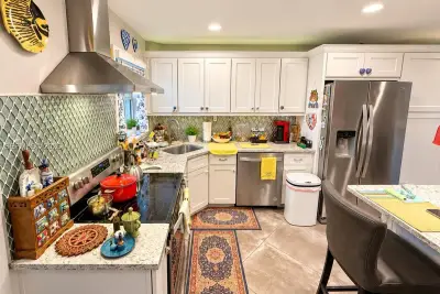 1720 Jefferson St #606, Hollywood: photo 1 of 17