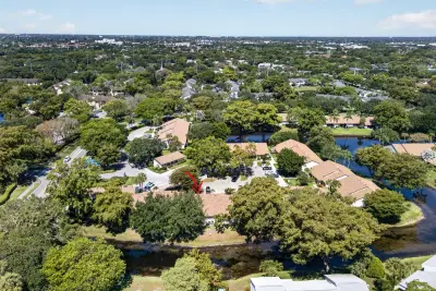 3210 Carambola Cir #S, Coconut Creek: photo 1 of 37