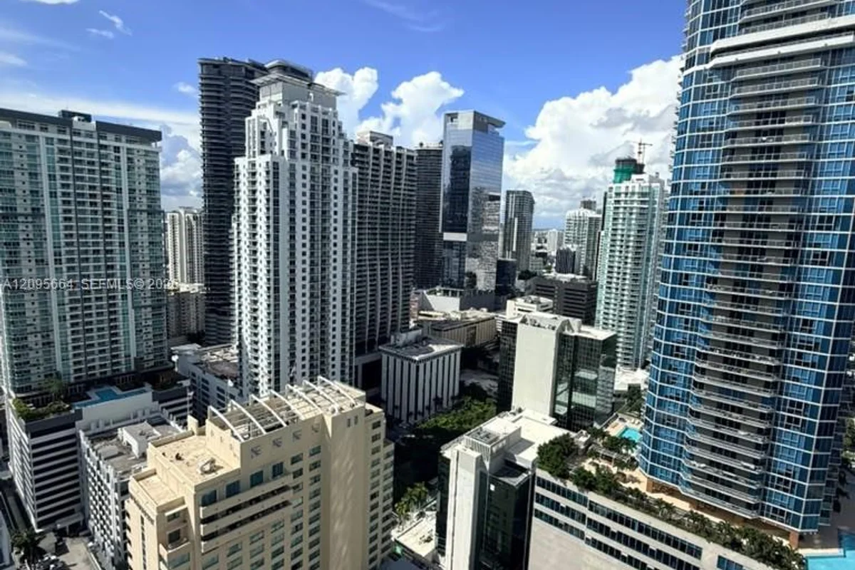 1200 Brickell Bay Dr #4220, Miami: photo 1 of 23