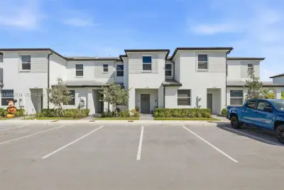 17953 SW 358th St, Homestead: photo 1 of 33