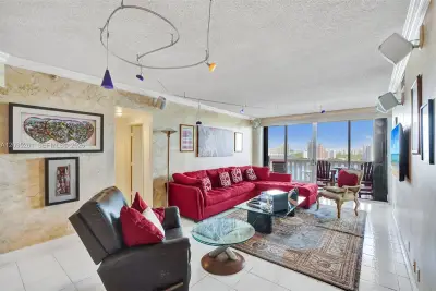 3000 Island Blvd #2304, Aventura: photo 1 of 22