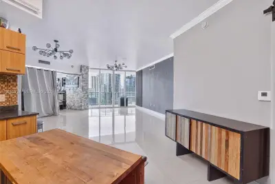 350 S Miami Ave #3602, Miami: photo 1 of 16