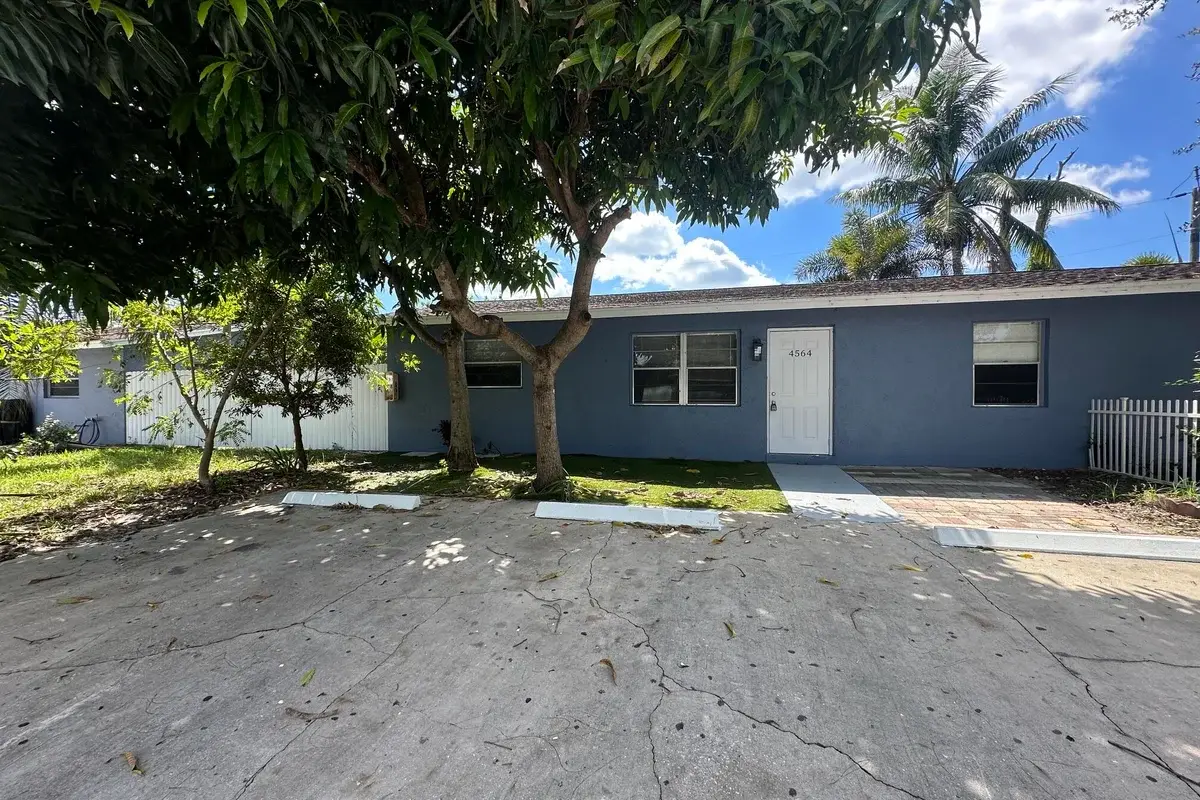 4564 Gulfstream Rd, Palm Springs: photo 1 of 18