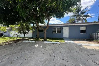 4564 Gulfstream Rd, Palm Springs: photo 1 of 18