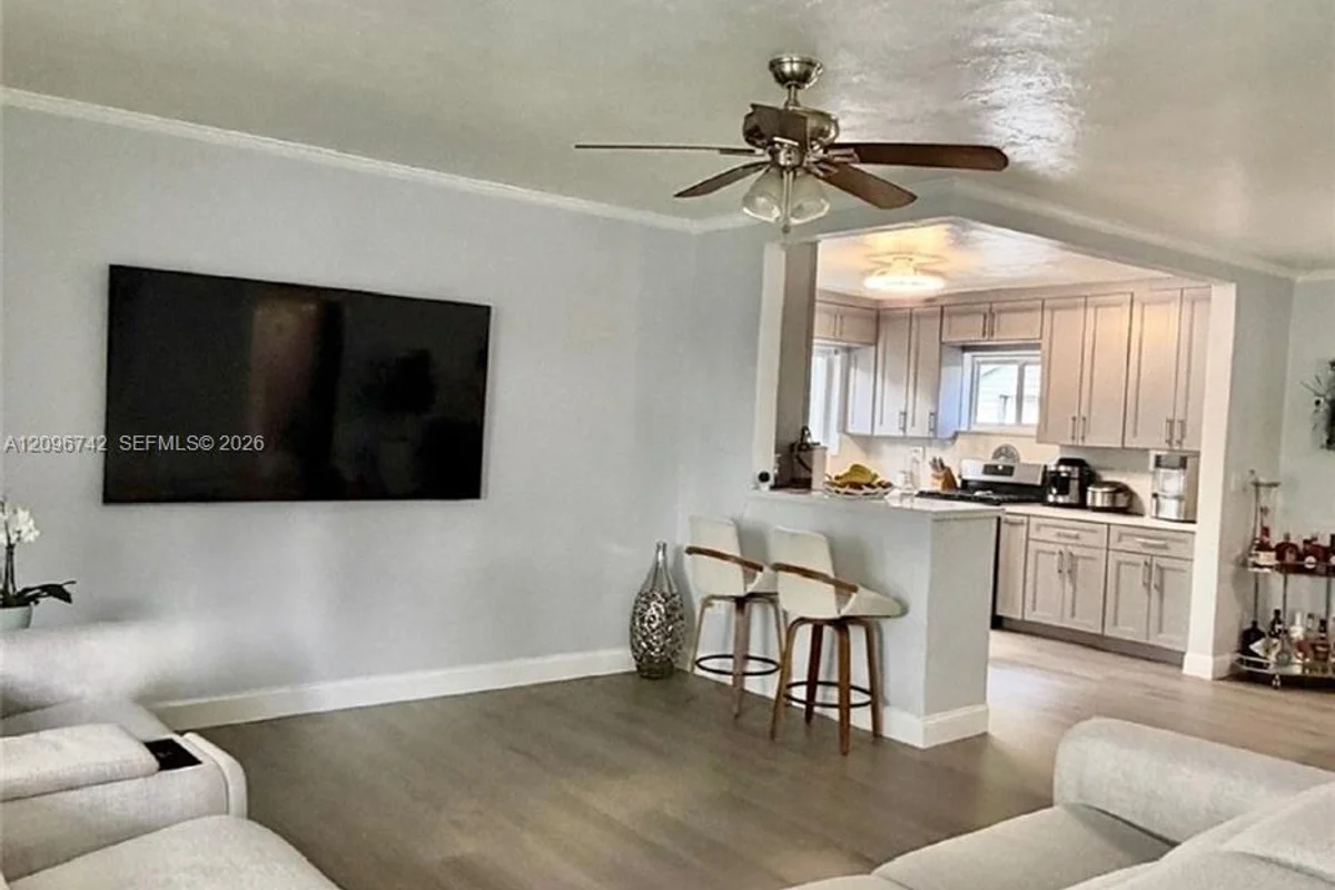 9021 SW 197th St, Cutler Bay: photo 1 of 18