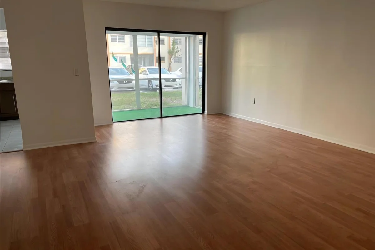 2451 NW 41st Ave #104, Lauderhill: photo 1 of 1