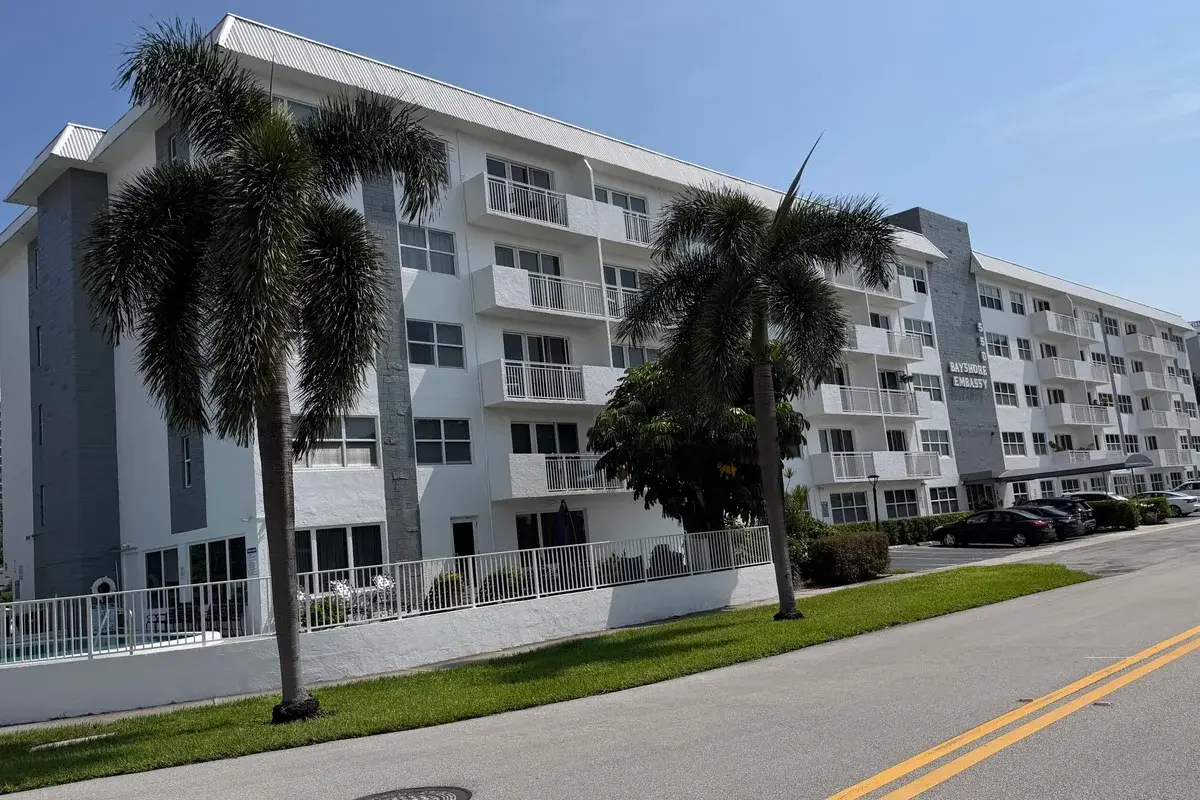 550 Bayshore Dr #507, Fort Lauderdale: photo 1 of 23